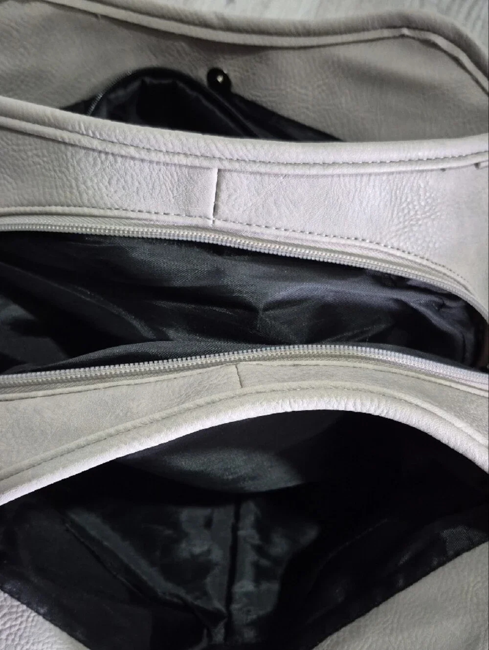 Neutral Gray Shoulder Bag with Front Zip by MultiSac